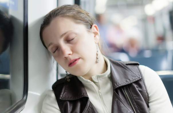 Когда спать? Советы по режиму сна даёт врач невролог-сомнолог Ирина Завалко на ОТР
